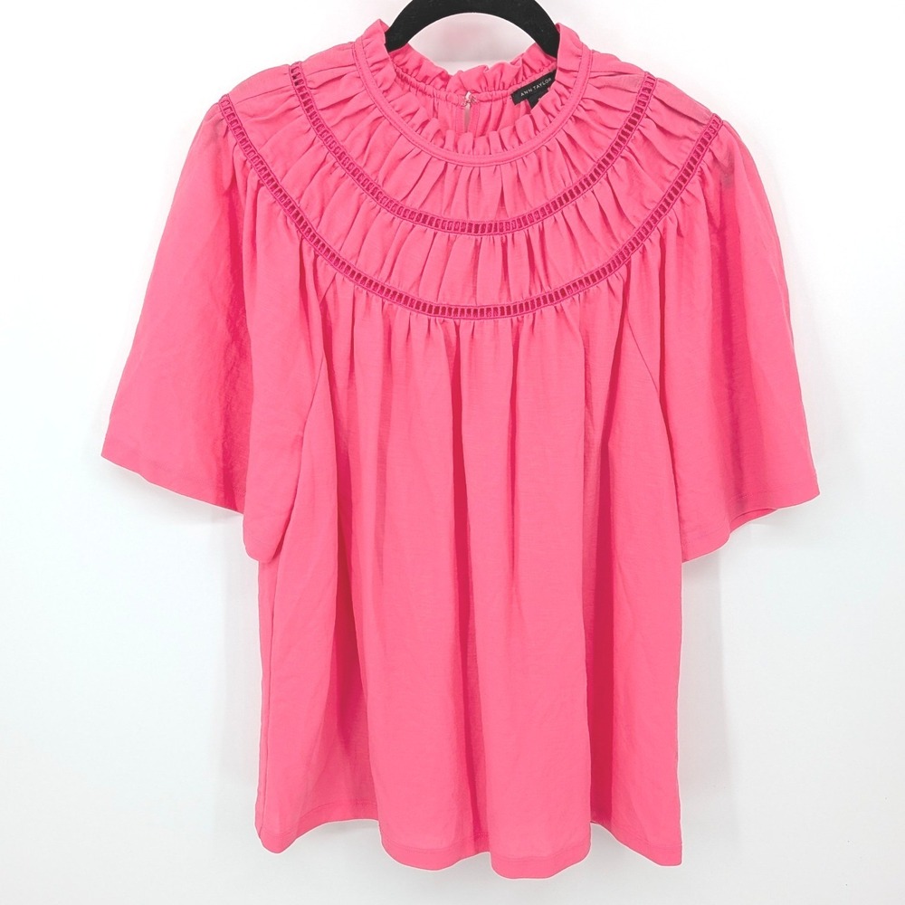 Ann Taylor Blouse Ruffle Top Womens Medium Pink Flutter Sleeve Blouse Girly
